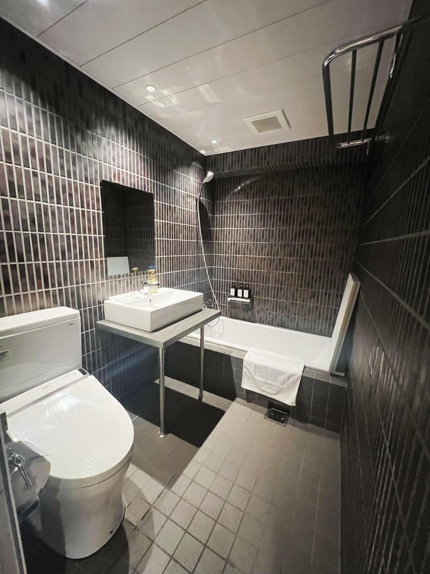 Nplus Tokyo Akihabara Premium ภายนอก รูปภาพ